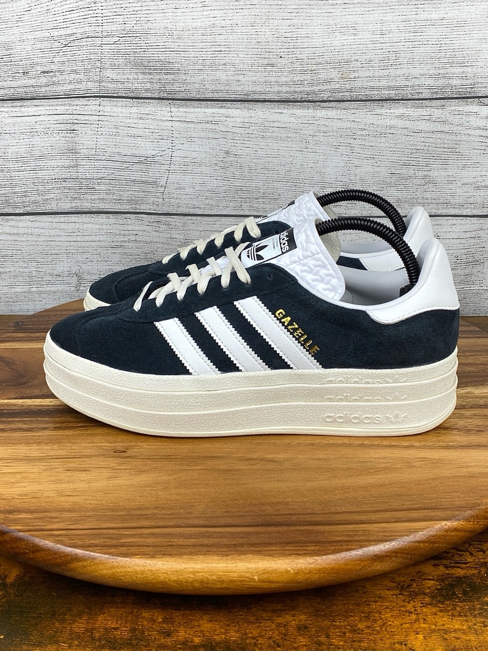 Adidas Gazelle Bold Black White Platform Sneaker HQ6912 Women’s Shoe Size 8.5